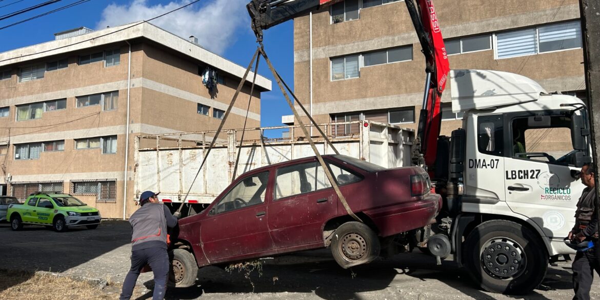 Vehículo retirado en Talcahuano