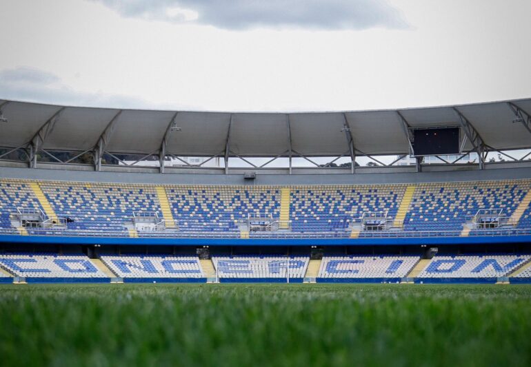 Estadio Ester Roa de Collao || Fútbol UdeC en X