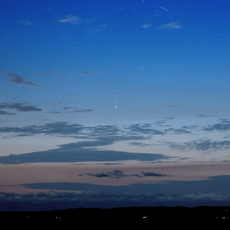 Cometa captado desde la madrugada