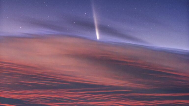 Cometa visto desde la tierra