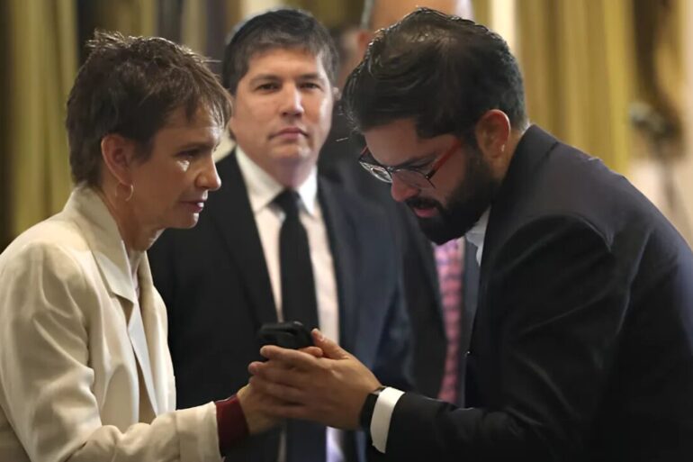 carolina tohá, gabriel boric y manuel monsalve