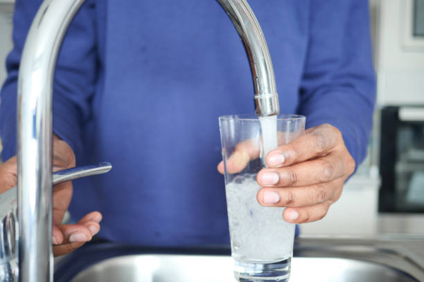 Foto referencial de corte de agua. Fotografia: Istock