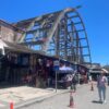 Este es el panorama del Mercado de Concepción, parcialmente en ruinas, desde Caupolicán || Sala de Prensa