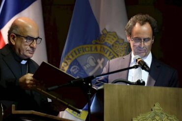 Juan Carlos de la Llera rector UC