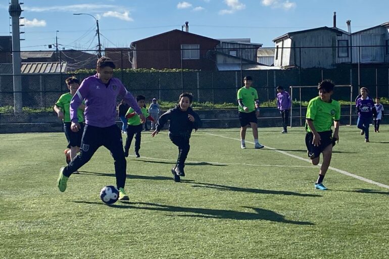 Deportes Concepción clínica de fútbol invierno